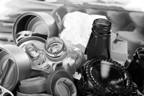 Team arriving with equipment for a scheduled man and van job in Millbank